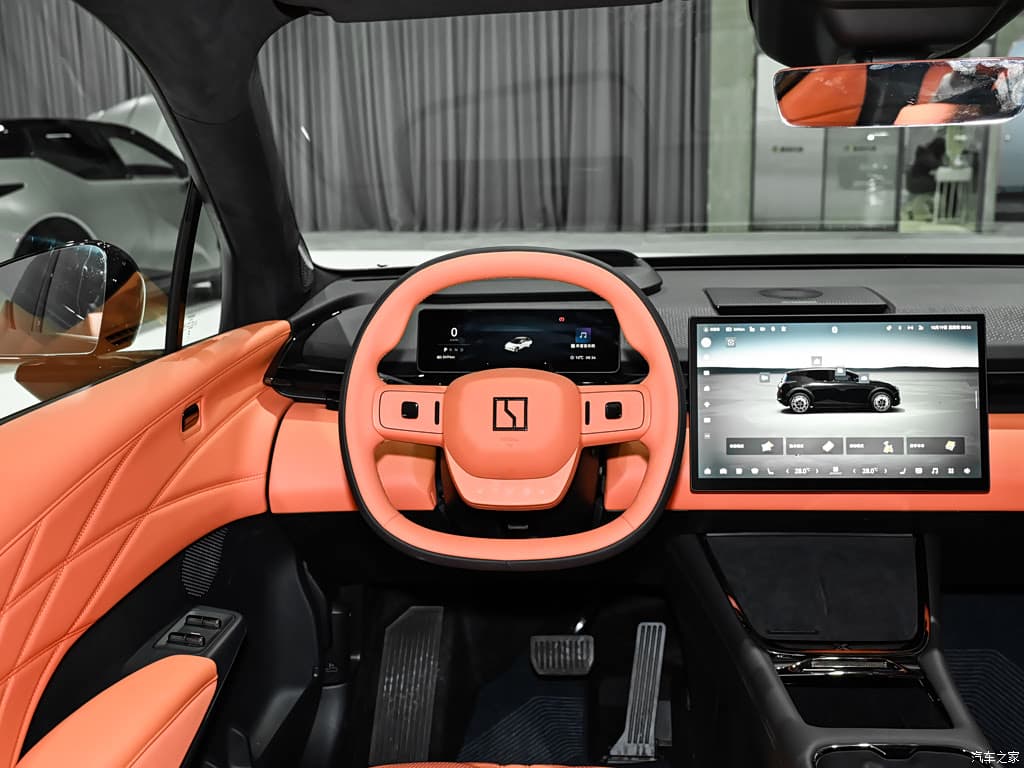 2026 Zeekr X — Zeekr X steering wheel and instrument cluster, for export